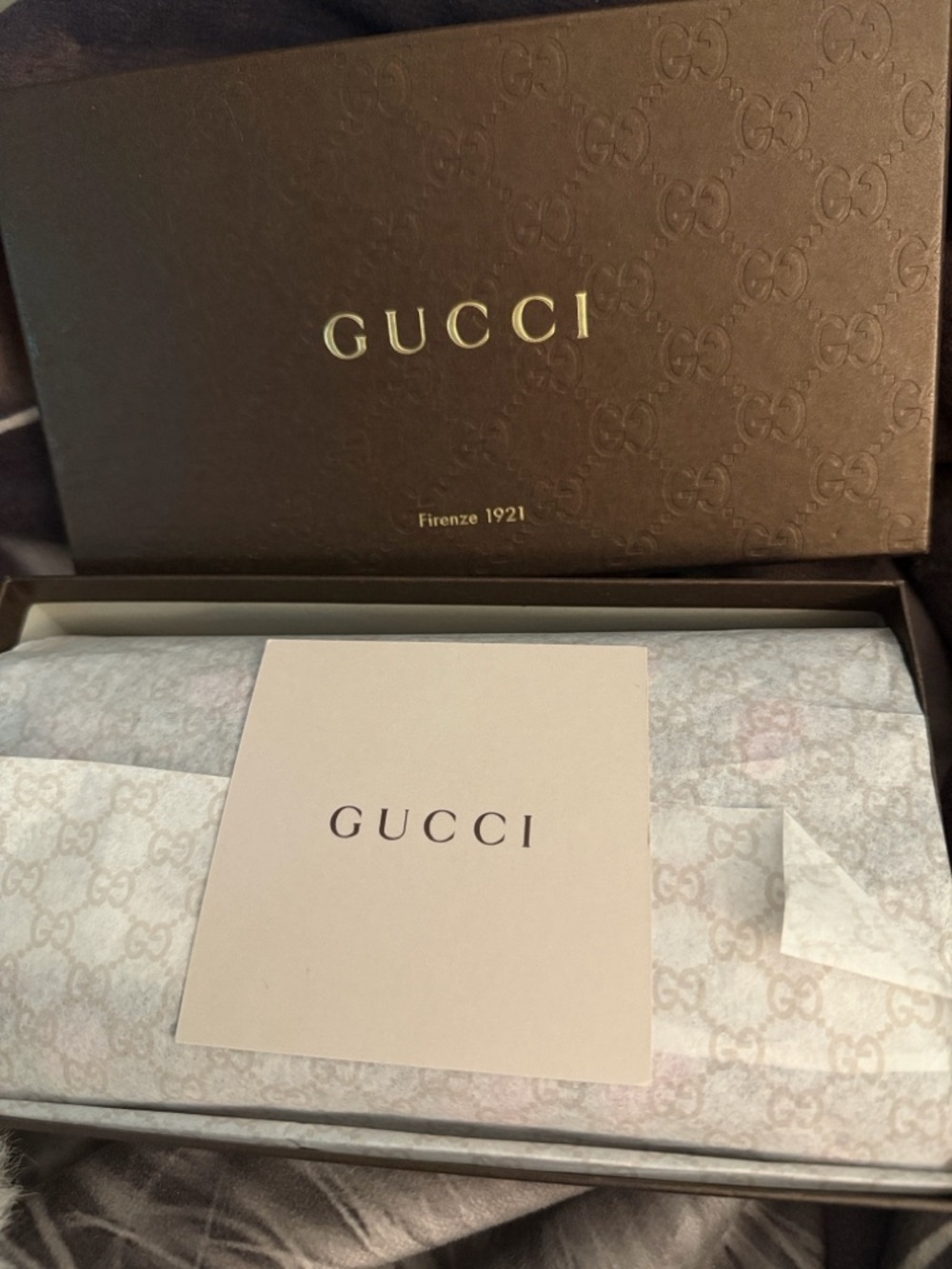 Gucci Burgundy Wallet with Pink Heart Print - Picture 6 of 11